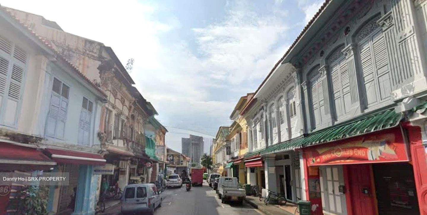 Dunlop Street (D8), Shop House #602333991